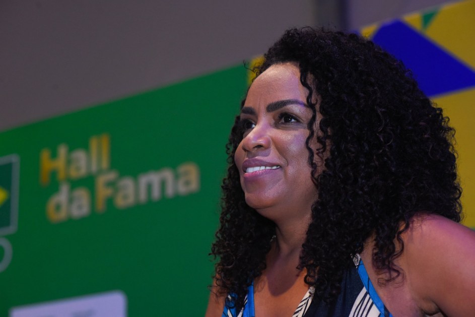 Fofão é a nova técnica da seleção brasileira feminina sub-17