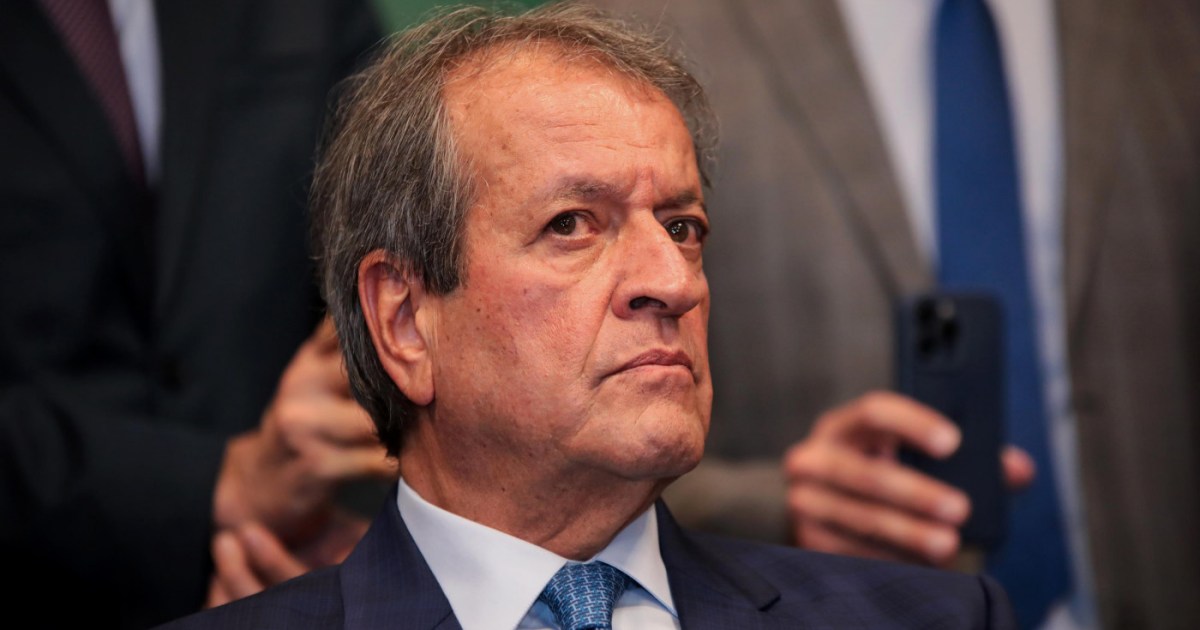 Valdemar Costa Neto defende Flávio Bolsonaro e nega "teste de resistência" para pré-candidatura
