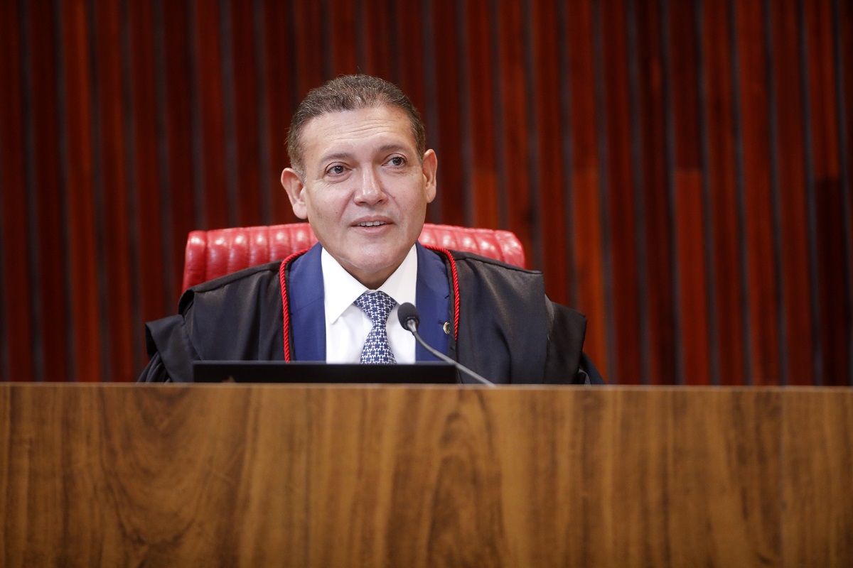 Nunes Marques diz que IA pode ser usada em campanha se não ‘prejudicar’ ninguém