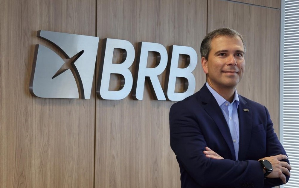 Ex-presidente do BRB diz que negócio com Master foi ordenado por Ibaneis e Vorcaro