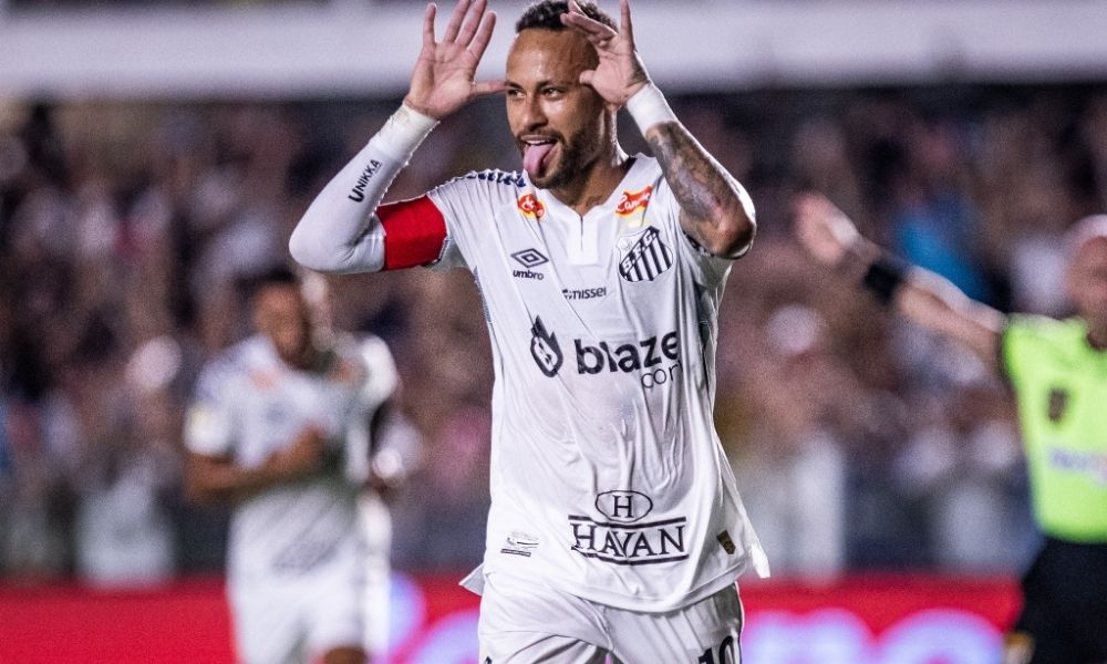 Neymar sela paz com Robinho Jr. em empate do Santos contra Recoleta