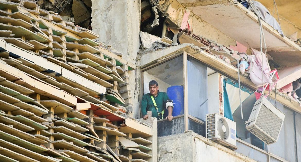 Esperança por sobreviventes diminui na Venezuela neste domingo após terremotos