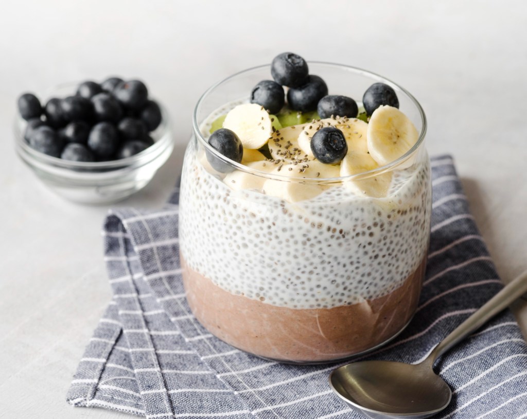 O truque de como preparar pudim de chia para um café da manhã saudável nutritivo e rico em proteínas