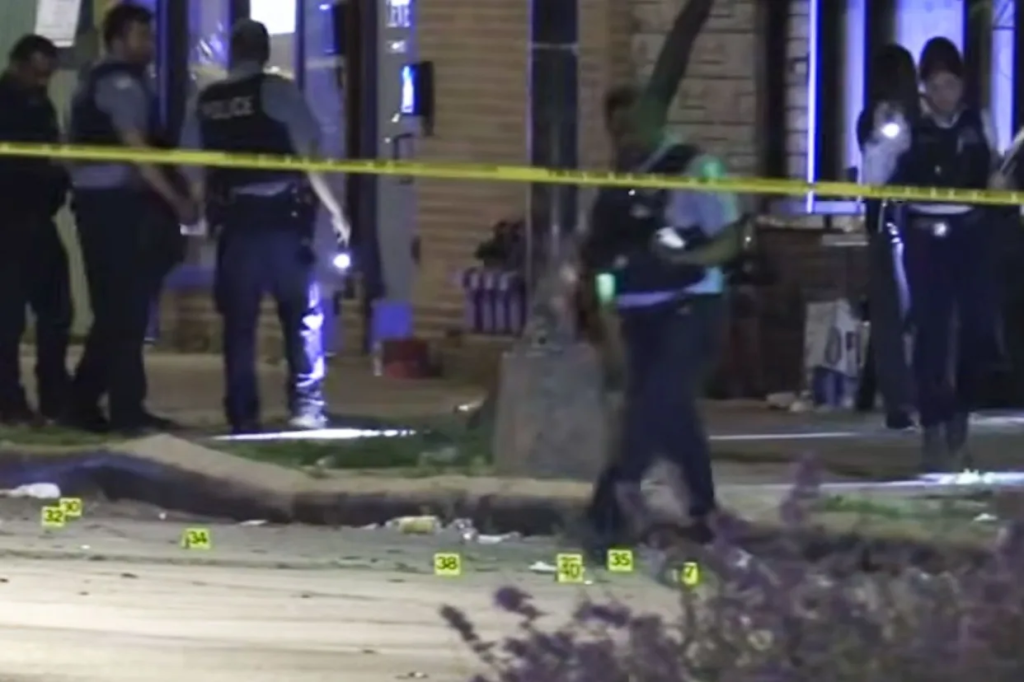 Chicago tem fim de semana sangrento com 7 mortos e 38 feridos em tiroteios