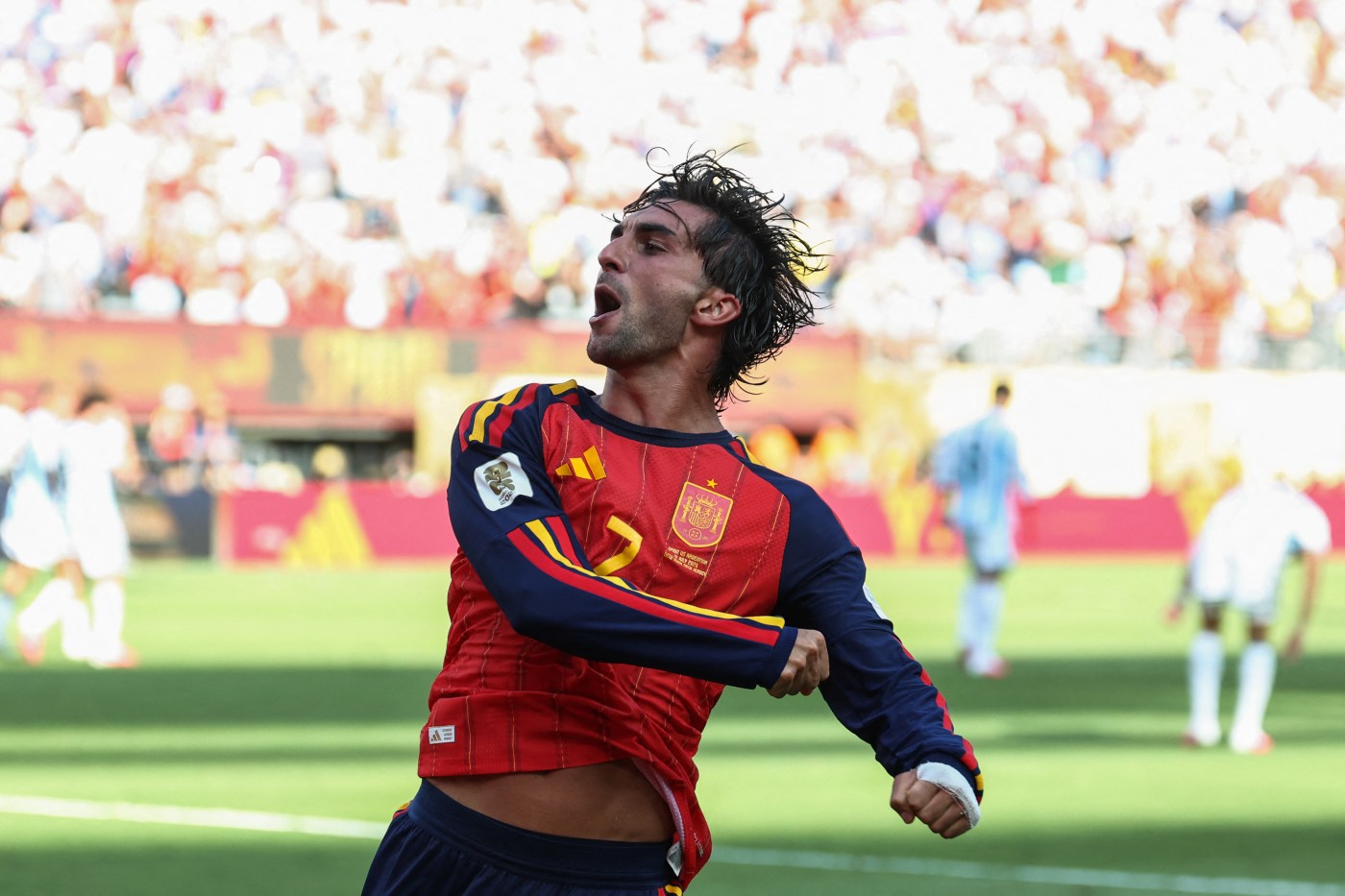 Espanha vence jogo dramático na prorrogação e conquista a Copa na última dança de Messi