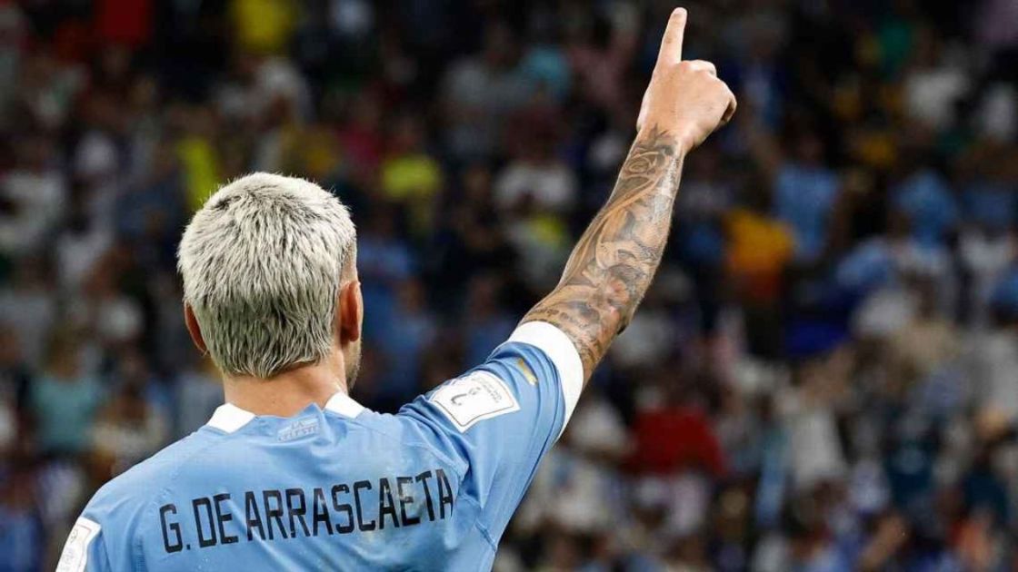 Arrascaeta comemora gol do Uruguai contra Gana durante Copa do Mundo