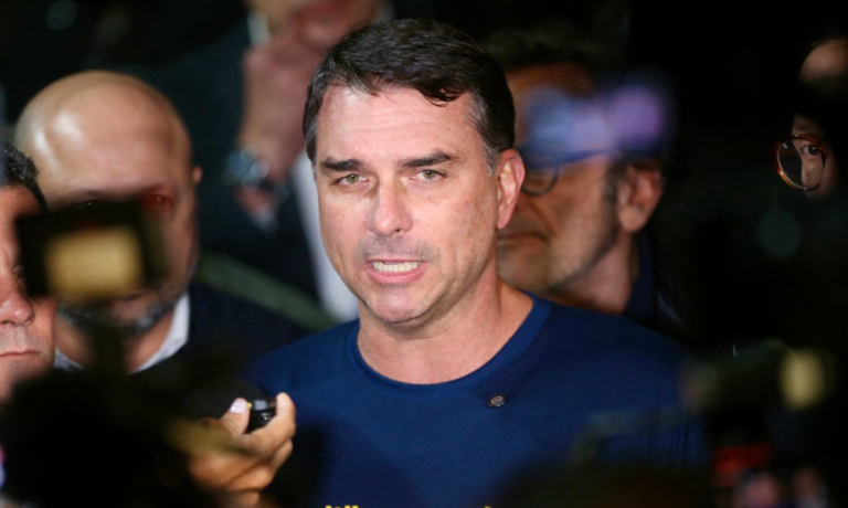 Senador e pré-candidato à Presidência da República, Flávio Bolsonaro (PL)
