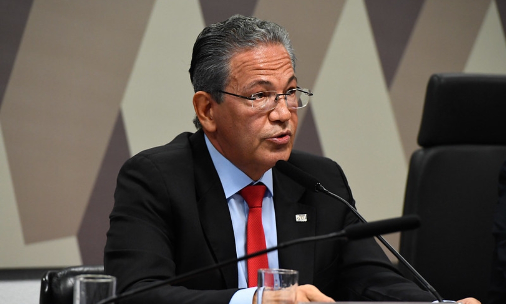Ministro do STJ que recebeu R$ 141 mil diz que ‘nã