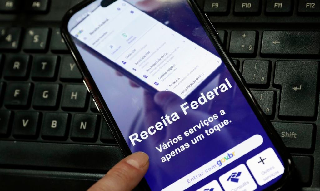 Consulta ao 2º lote de restituição do Imposto de Renda começa nesta terça