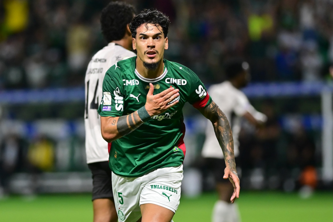 Gustavo Gómez: o xerife eterno do Verdão