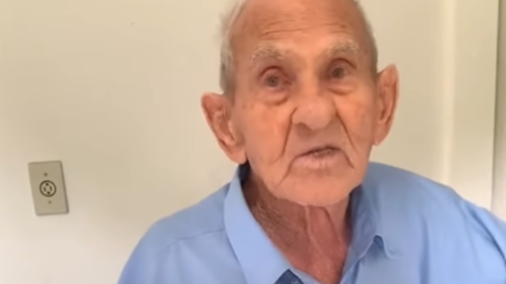 Morre ‘Vovô Anésio’, idoso de 88 anos que viralizou nas redes ao mostrar rotina com neto