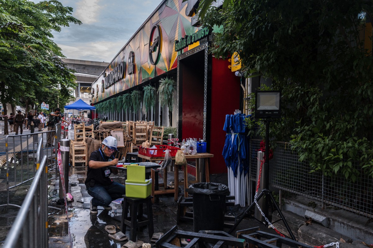 Incêndio em bar deixa 27 mortos na Tailândia