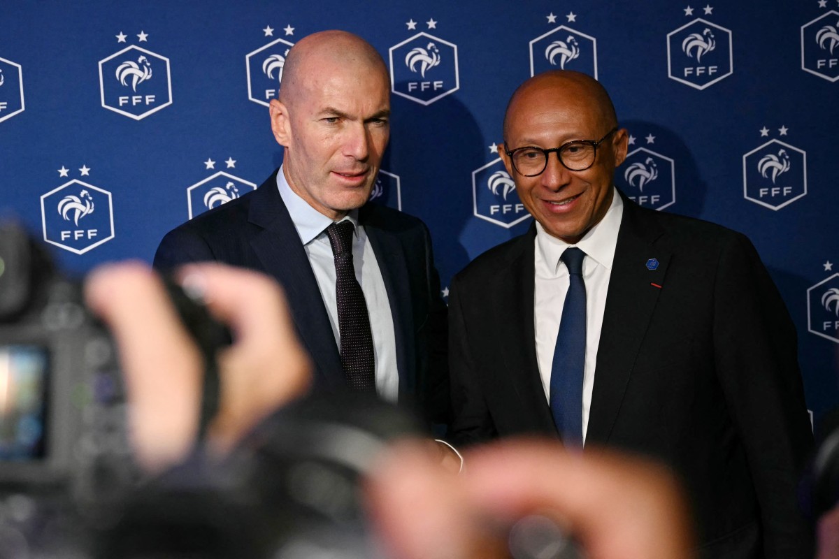 Zinédine Zidane é confirmado como técnico da França