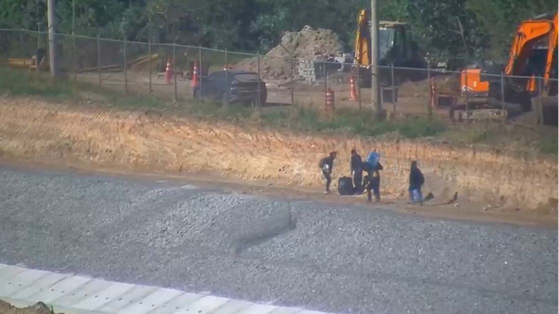 Ação dos traficantes antes de carregar avião com as drogas no Aeroporto de Guarulhos