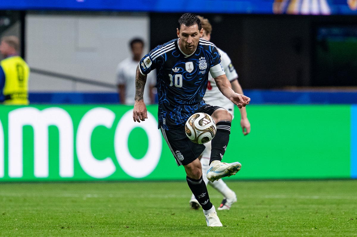 Messi e Argentina fazem outro milagre, viram contra a Inglaterra e vão à segunda final seguida na Copa