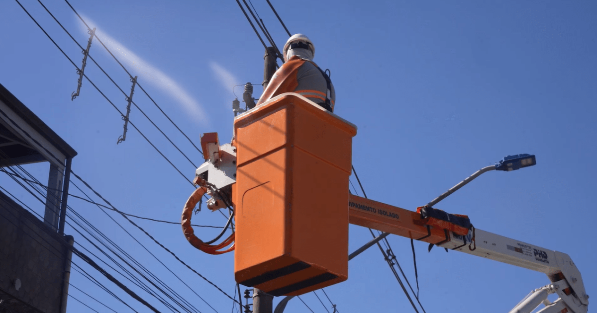 O caminho que a energia faz para iluminar seu lar
