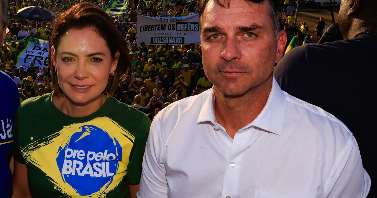 Michelle Bolsonaro encontra Flávio para gravar vídeo em Brasília