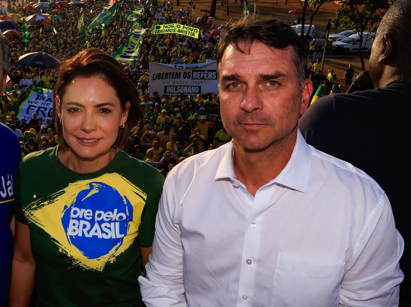 Michelle e Flávio Bolsonaro