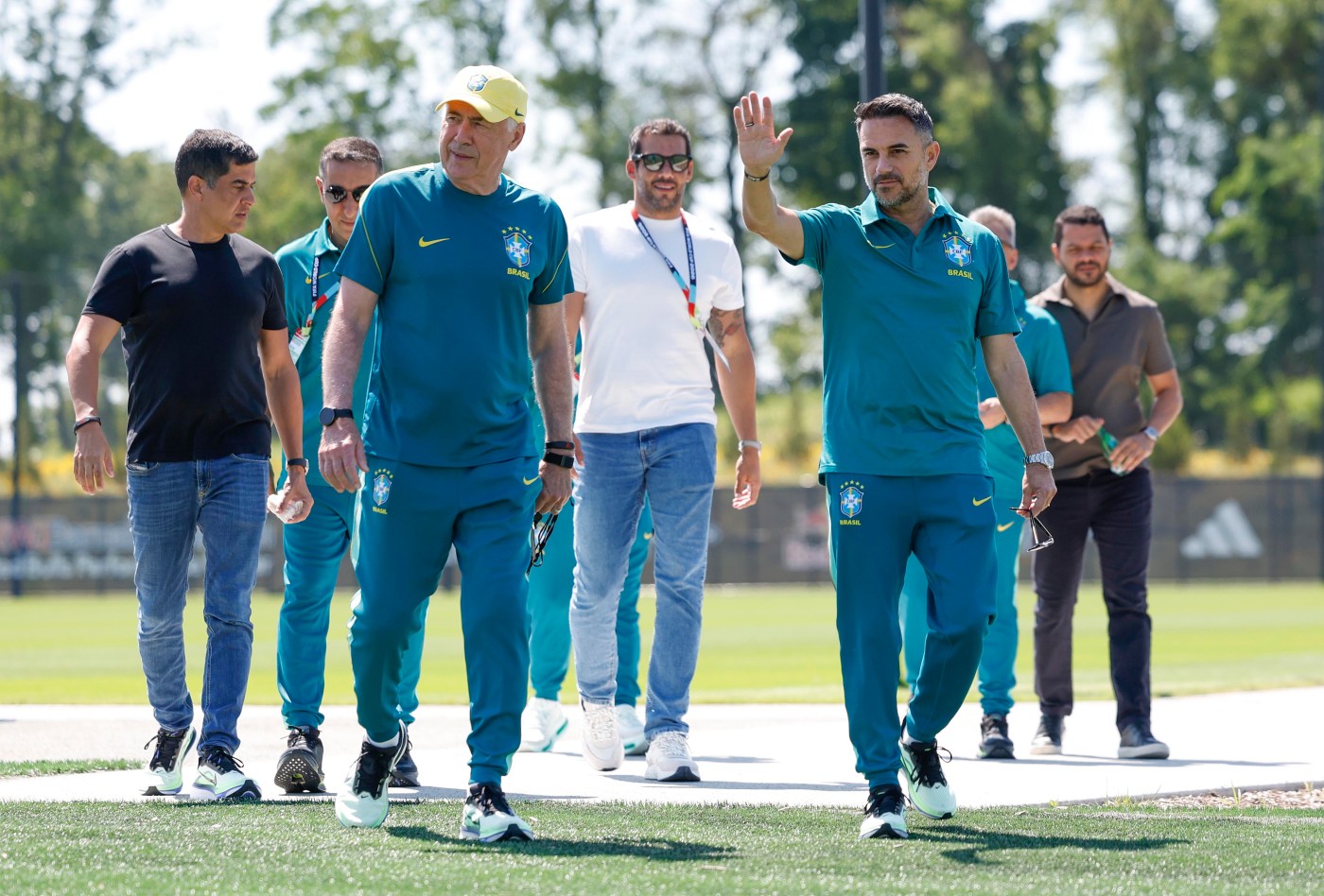 Ancelotti dá pista sobre quem pode assumir vaga de Paquetá contra a Noruega