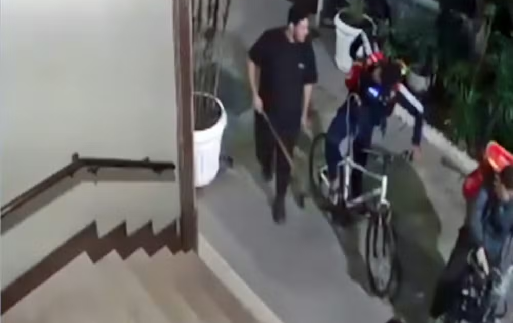 Seguranças são presos por matarem ciclista no Rio após suspeitarem de furto