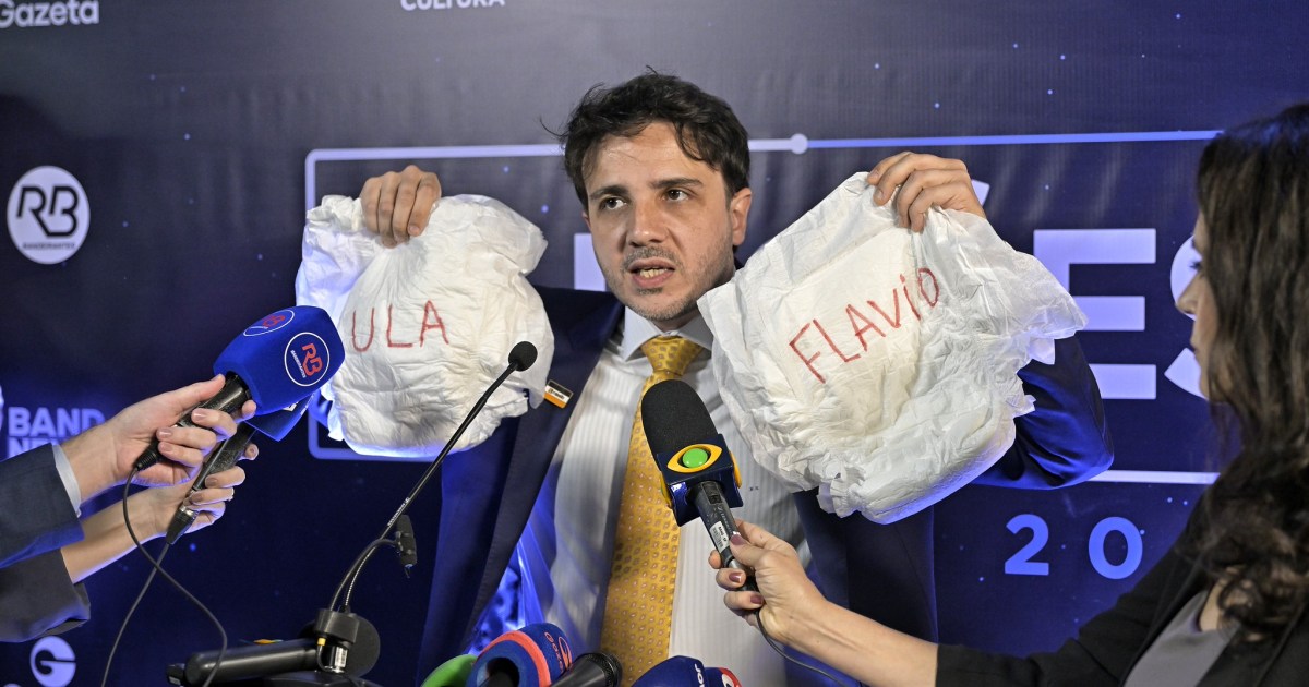 Renan leva fraudas para Flávio e Lula antes de debate presidencial