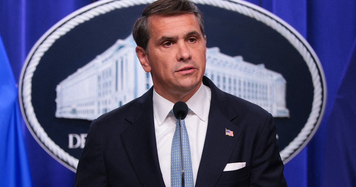 Senado confirma ex-advogado pessoal de Trump como novo procurador-geral dos EUA