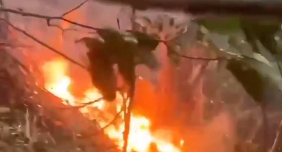 Helicóptero cai na Zona Sul do Rio e deixa ao menos 4 mortos, diz jornal