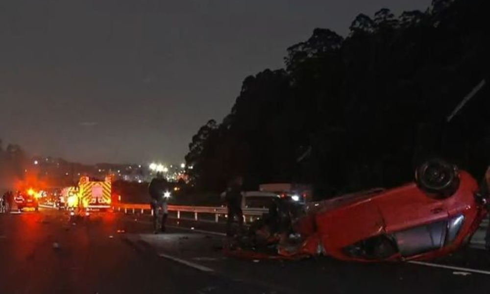 Acidente grave deixa dois mortos e cinco feridos na Rodovia da Anhanguera, em SP