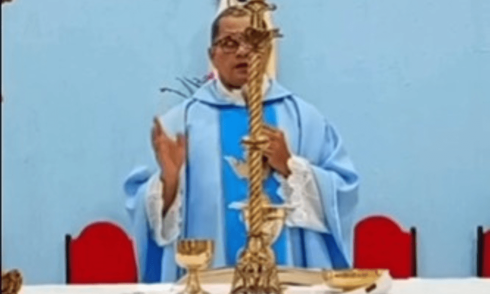 Tiroteio interrompe missa durante transmissão ao vivo na Bahia