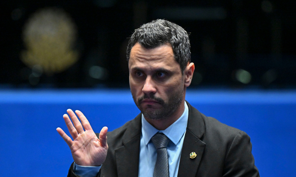 Republicanos confirma chapa própria em MG e amplia impasse sobre futuro de Cleitinho