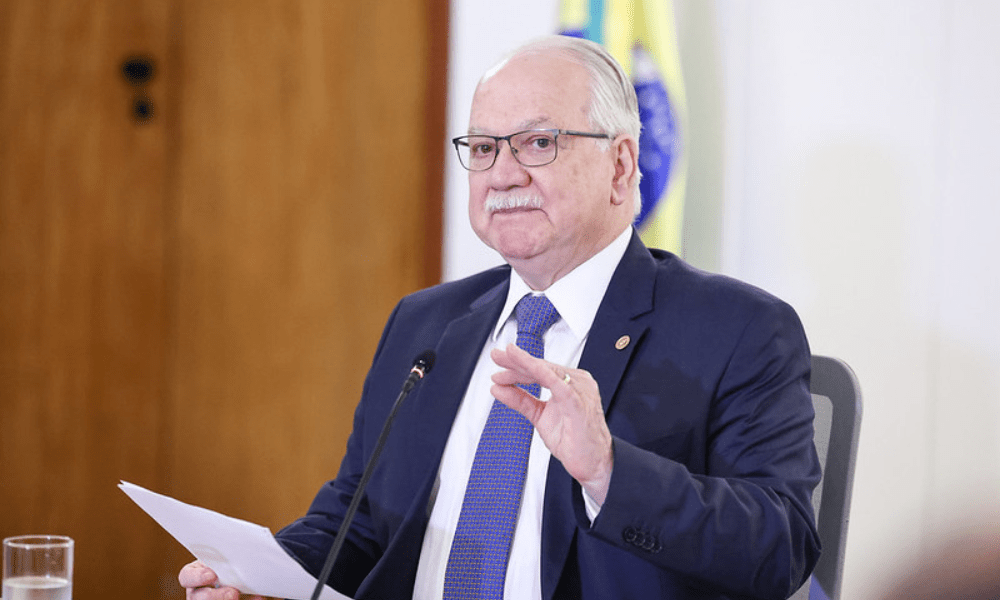 Fachin defende Dino e diz que STF manterá compromisso com a imprensa: ‘Irrenunciável’