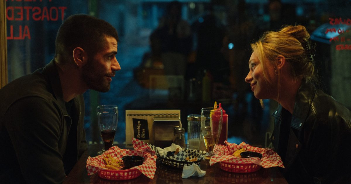 Prime Video divulga trailer de ‘Atraídos pelo Destino’, novo romance com Ester Expósito