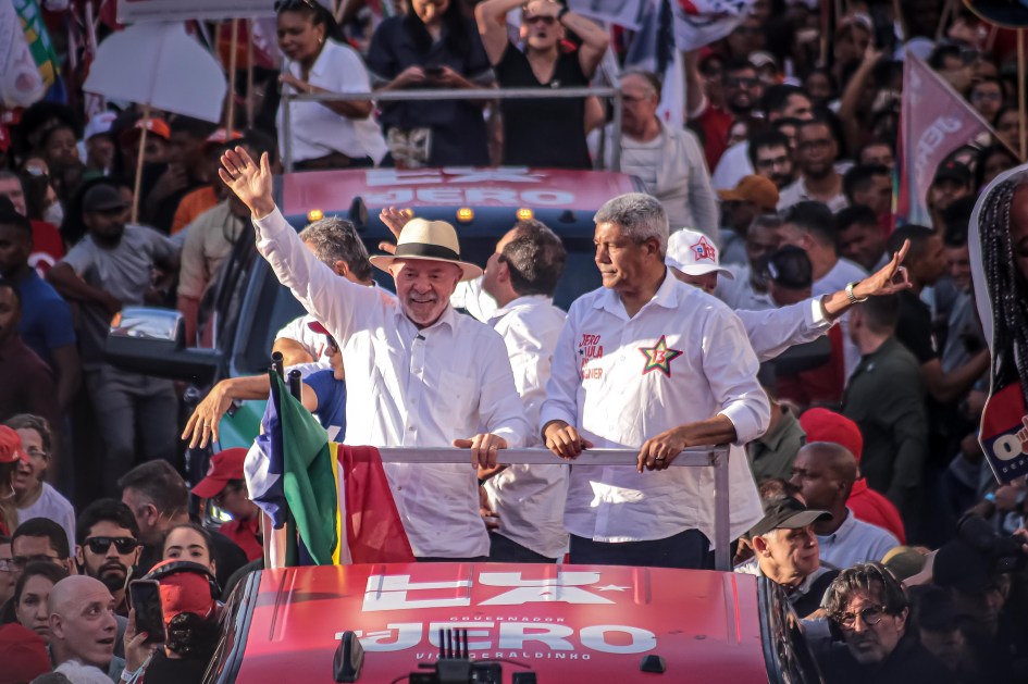Lula em ato político na Bahia