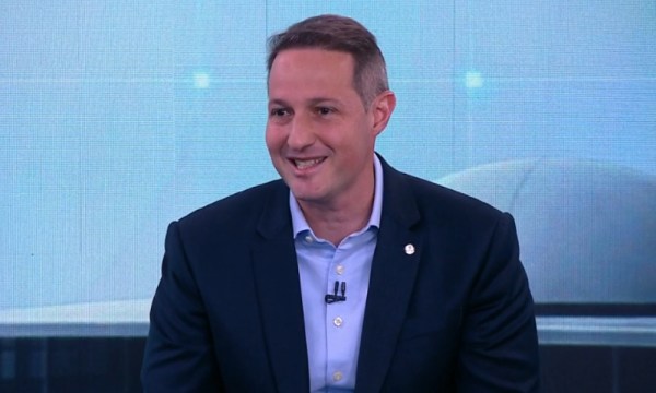 ‘É possível ser feito’, diz Derrite sobre prisão perpétua no Brasil