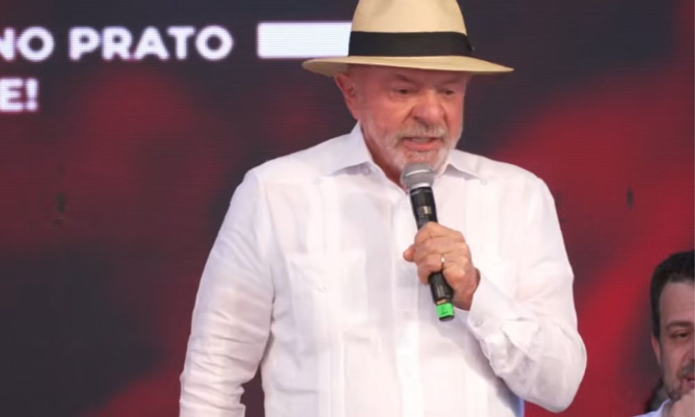 Lula elogia economia, exalta Haddad e chama Trump de ‘amigo’ em evento