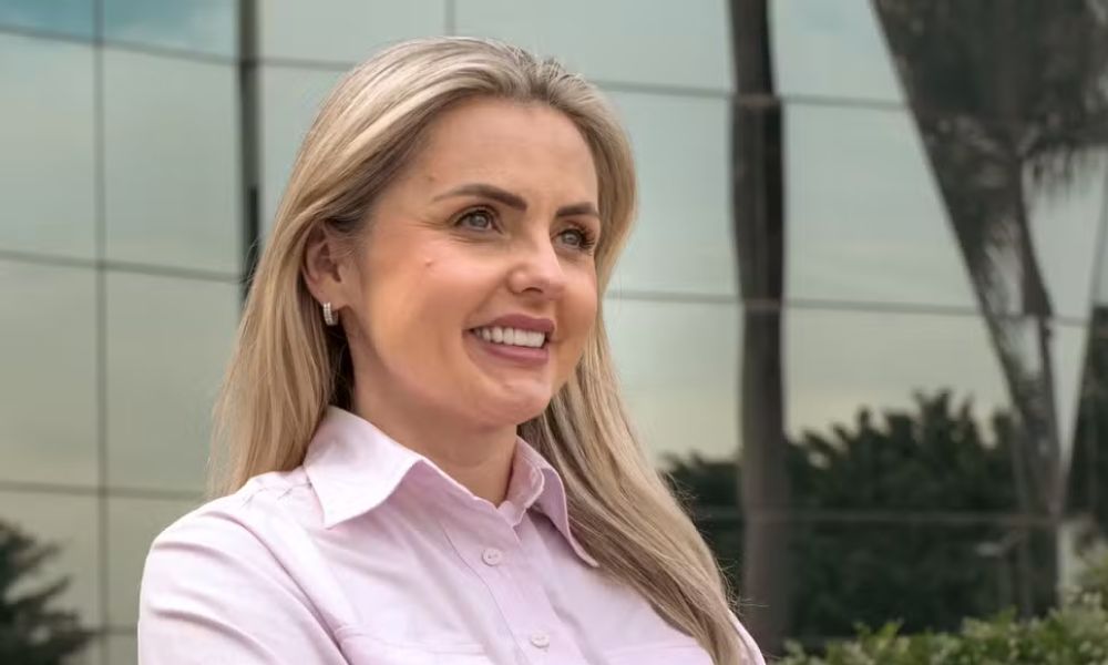 Clarissa Falcão, do DC