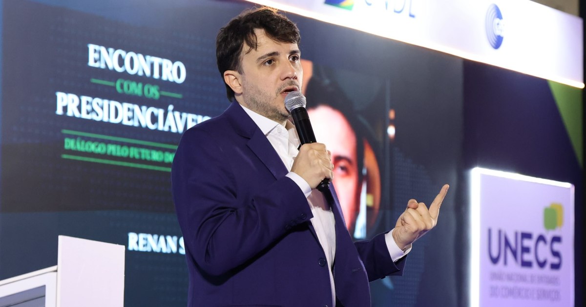 Como o marketing político usa a cor da roupa para moldar a percepção do eleitor