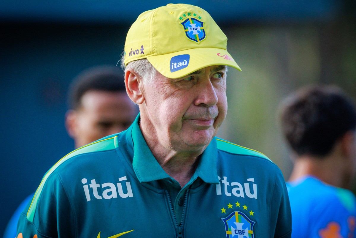 Ancelotti revela quarteto ofensivo com Estevão titular contra a Austrália