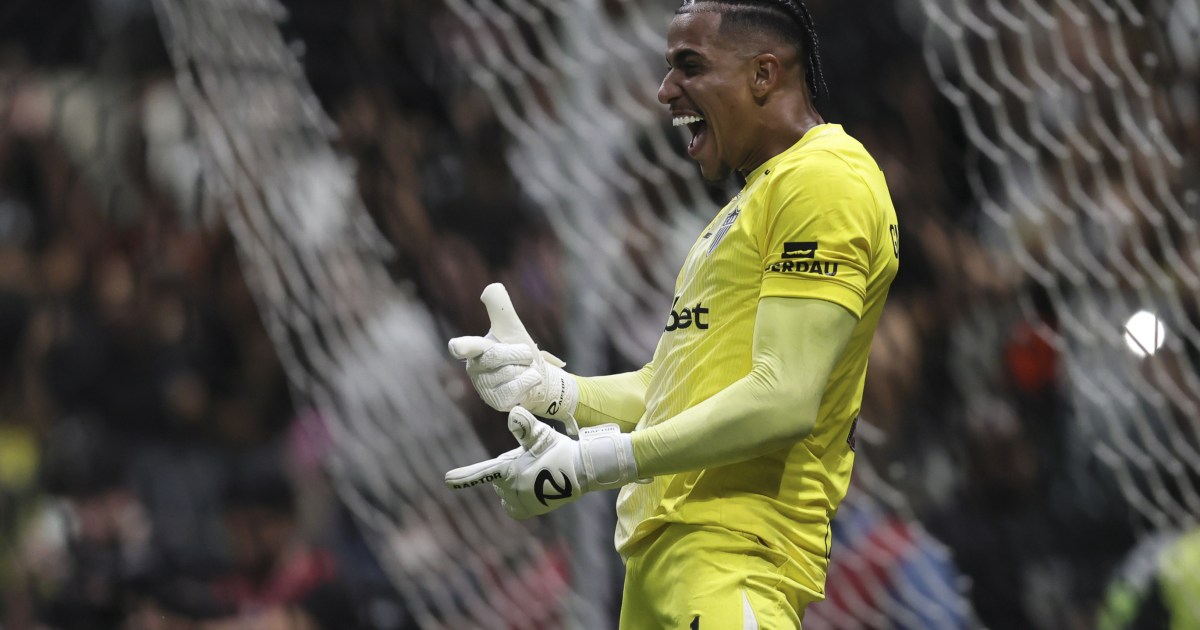 Santos esbarra no goleiro do Atlético-MG na disputa por pênaltis e é eliminado na Sul-Americana