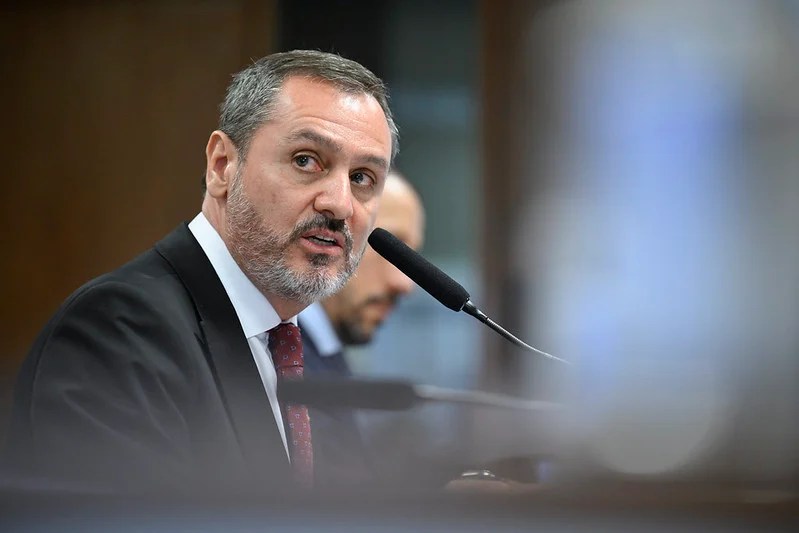 Andrei fica isolado na PF à espera de resposta a Fachin; resposta deve ser pautada a pedido de Moraes