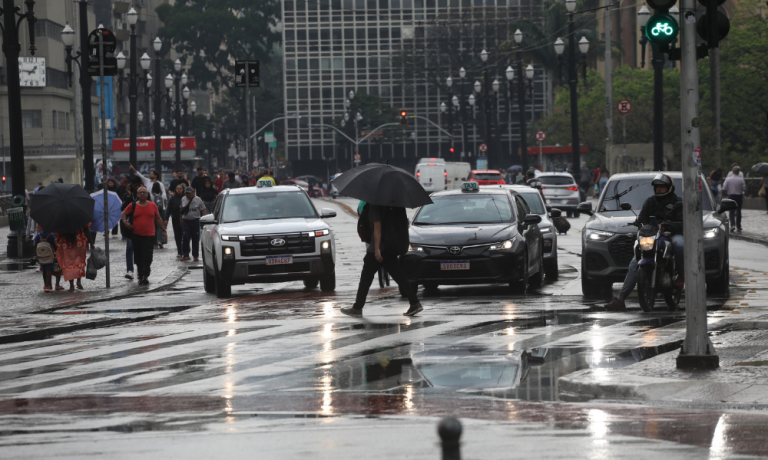 São Paulo terá chuva e temporais nesta terça-feira