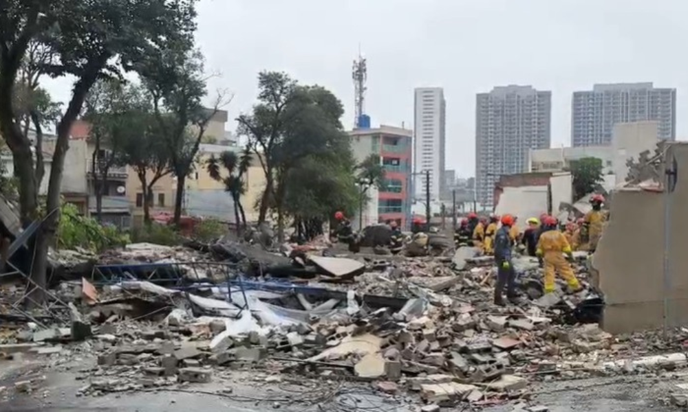 Desabamento de prédio em construção mata duas mulheres na zona leste de SP