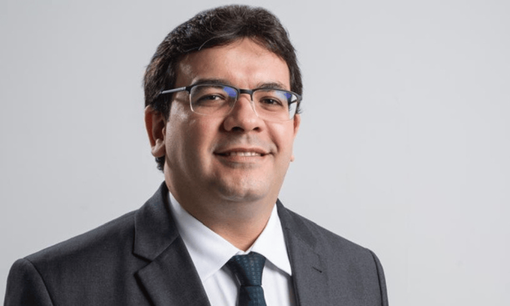 Aos 41 anos, Rafael Fonteles tenta reeleição como governador do Piauí
