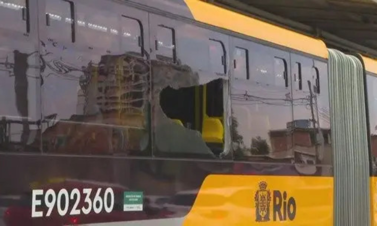 Passageiro morre após ser baleado durante operação no RJ