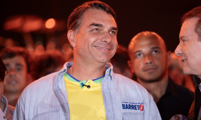Candidato à Presidência da República Flávio Bolsonaro (PL), na Festa do Peão de Barretos, no Parque do Peão