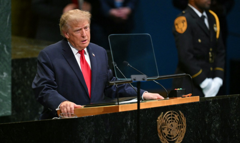 Presidente dos EUA, Donald Trump, na Assembleia Geral da ONU, nesta terça-feira (22)