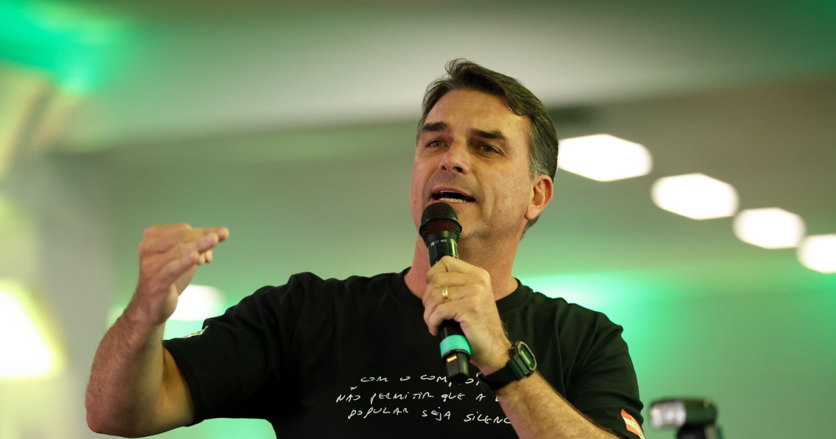 Flávio Bolsonaro diz que terá relação pragmática com China se eleito