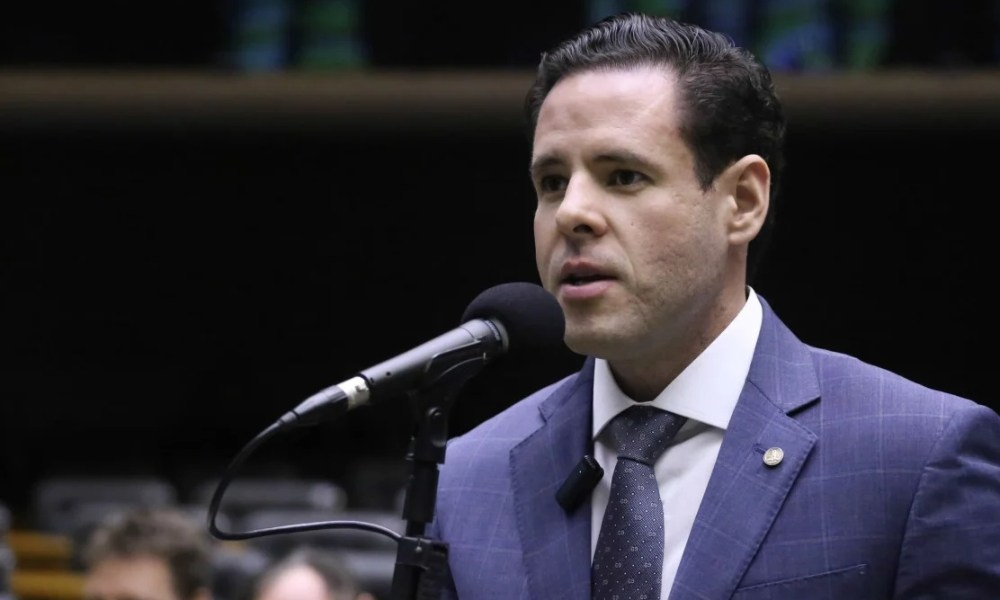 Da Assembleia à Câmara, Rodrigo Valadares tenta chegar ao Senado por Sergipe