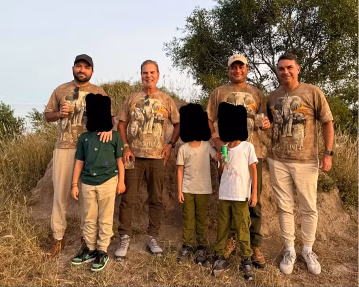 Foto de Flávio em safári na África do Sul reúne senador e advogado investigados no caso do INSS
