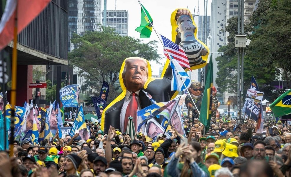 atos de flávio na Paulista